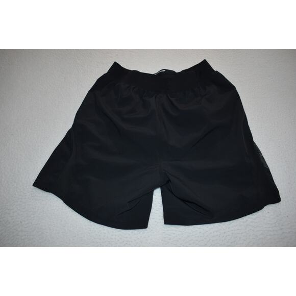 Under Armour Lined Gym Shorts Workout Mens Size Medium Performance Speedpocket - Picture 8 of 8